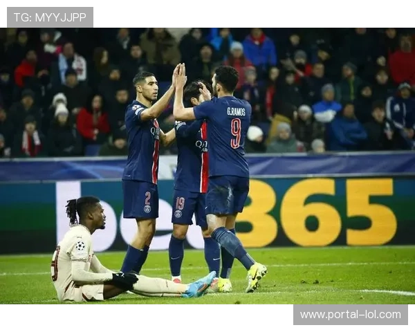 药厂欧冠两连平后主场遭巴黎重创惨败引发危机讨论