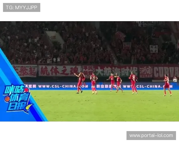 河南队锋霸卡多索成进攻核心 以强壮身体与护球能力撕开防线