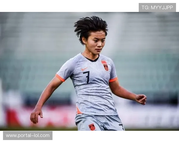 特内里费女足绝平球被吹，VAR判定越位引争议