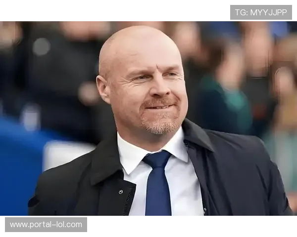 森林主帅戴奇称圣诞期间球员需保持“常识”,允许享用大餐 森林主帅戴奇称圣诞期间球员需保持“常识”,允许享用大餐