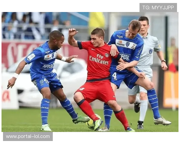 南特主力中卫阿瓦泽姆伤缺,对阵法甲客场表现更佳的巴黎FC 南特主力中卫阿瓦泽姆伤缺,对阵法甲客场表现更佳的巴黎FC