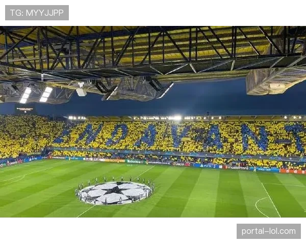 比利亚雷亚尔vs阿尔梅里亚半场结束，主队1-0暂时领先